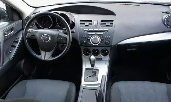 Автомобиль Mazda 3 II (BL) 5 фотография