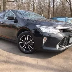 Toyota Camry (Exclusive) 2018